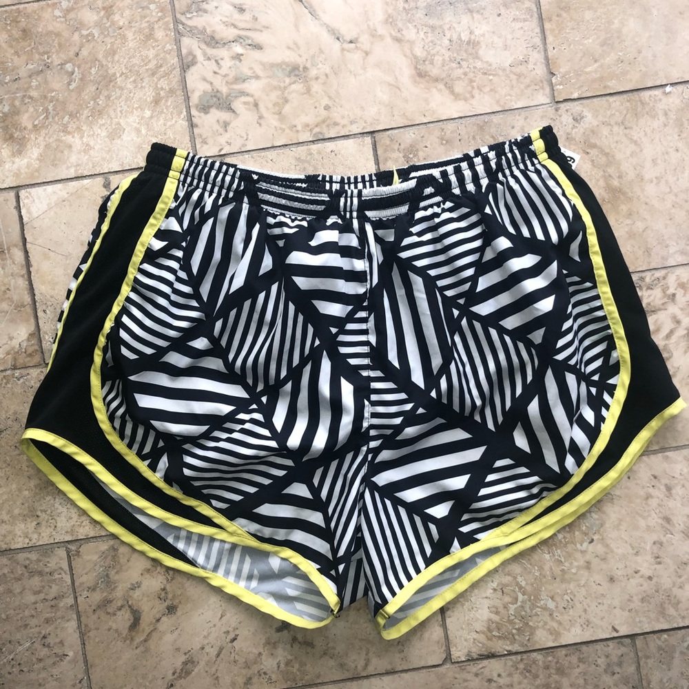 Nike Tempo Shorts (rare print)